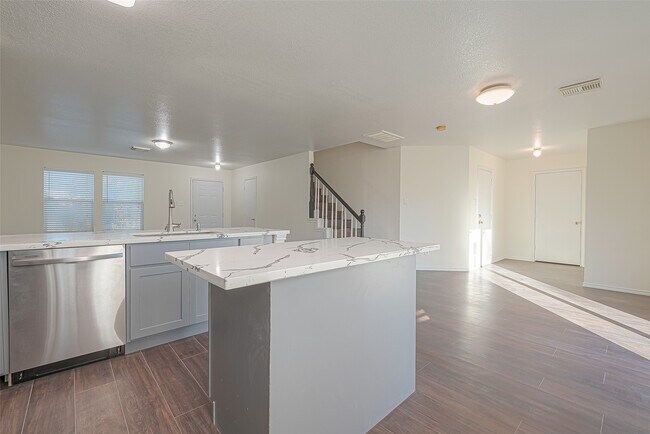 Building Photo - 19839 Rustic Lake Ln