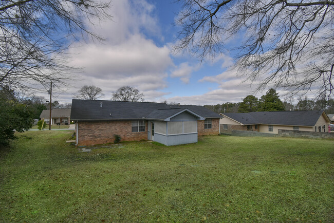 Building Photo - 3-Bedroom Home in Tuscaloosa, AL