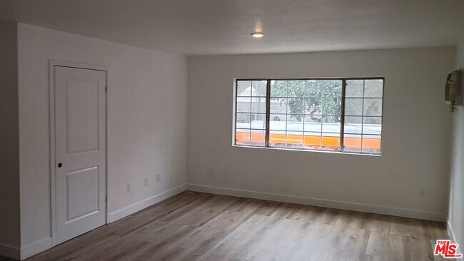 Building Photo - 4214 Avalon Blvd