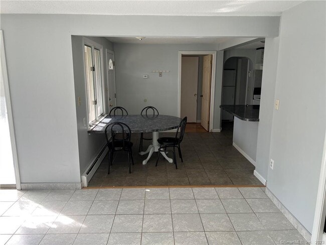 Building Photo - 54 Barstow Dr