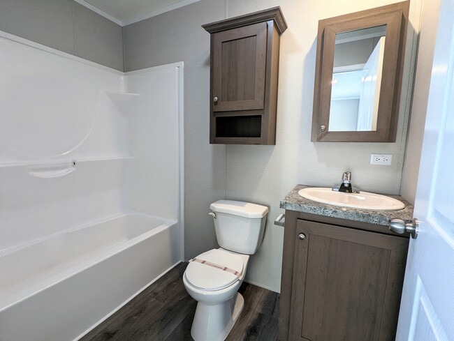 Building Photo - 584 Delaware