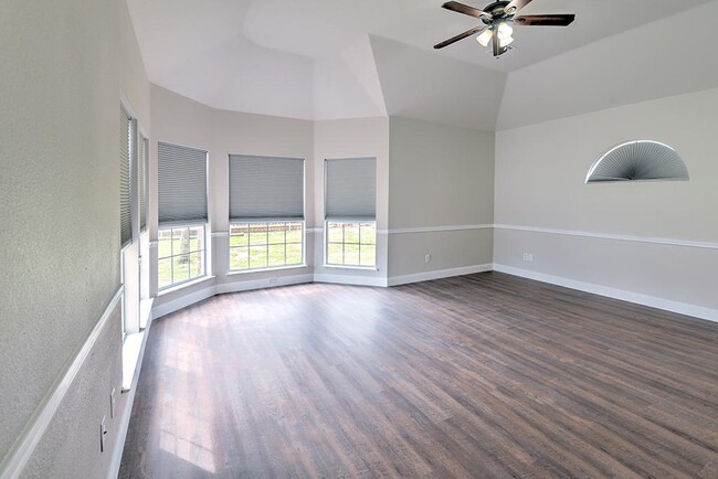 Building Photo - 7723 Buccaneer Cir