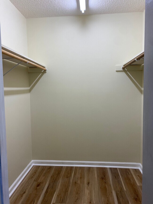 750 Woodbriar Trl 750 Woodbriar Trl Mount Airy NC 27030 Apartment