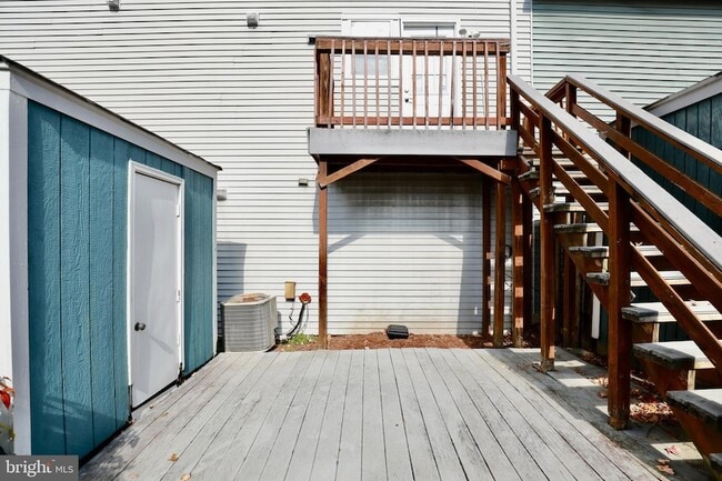 Building Photo - 4393 Pembrook Village Dr