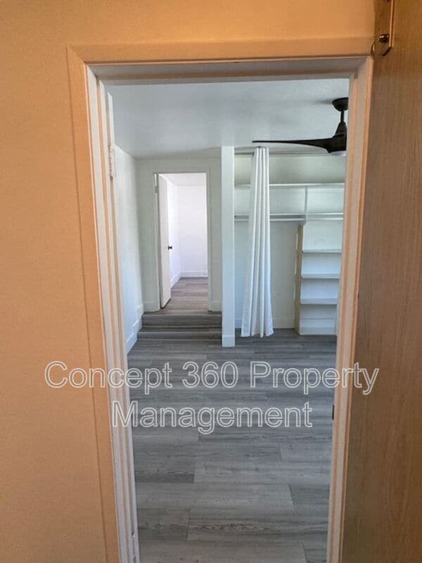 Building Photo - 1139 E OCEAN Blvd