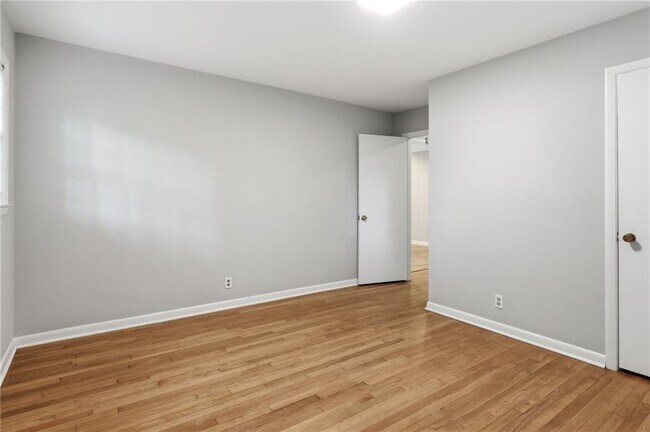 Building Photo - 4411 Langdon Dr