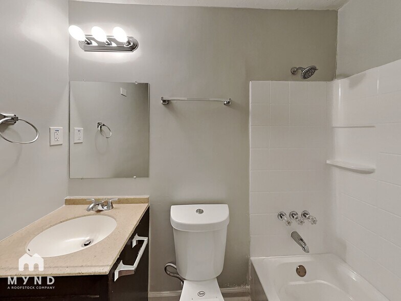 Building Photo - 5445 Mill Valley Dr