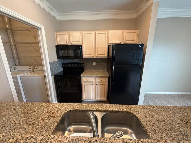 Building Photo - 6265 Craughwell Ln