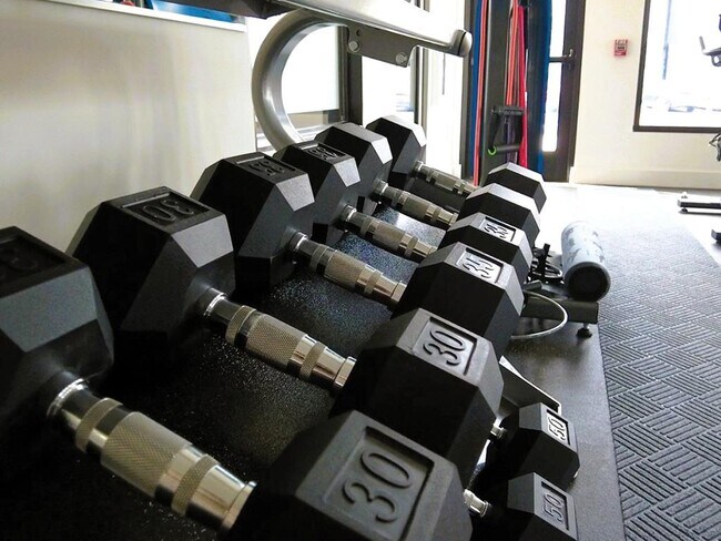 Building Photo - 1350 Log Pond Dr