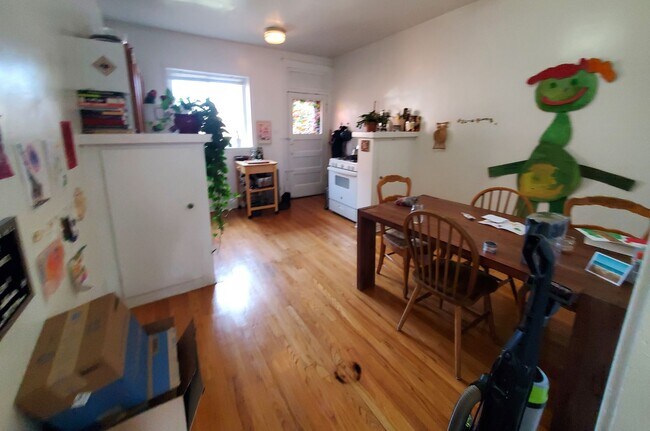 Building Photo - 2068 W Hutchinson St