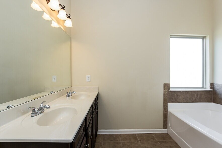 Building Photo - 937 Sublime Trail