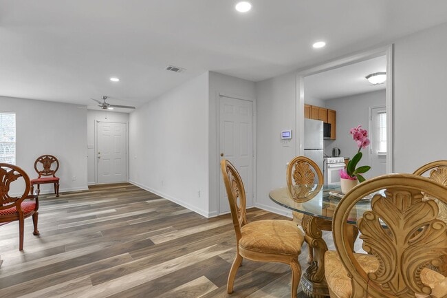 Building Photo - Brookhaven’s Most Desirable Neighborhood