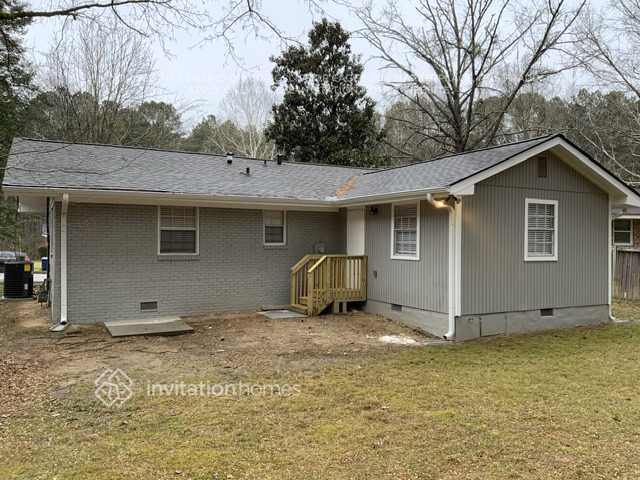 Building Photo - 736 Plainville Trail SW