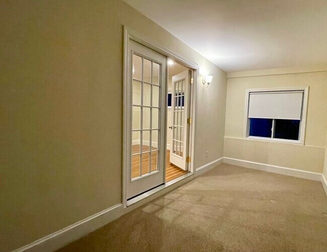 Building Photo - 32 Unity Ave