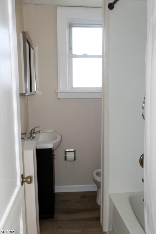 Building Photo - 71 Crystal St