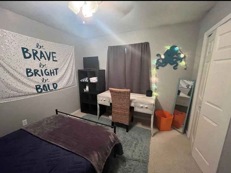 Building Photo - 2751 Bay Club Dr