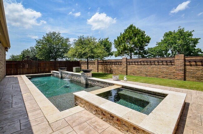 Building Photo - 27522 Blackstone Canyon Ln