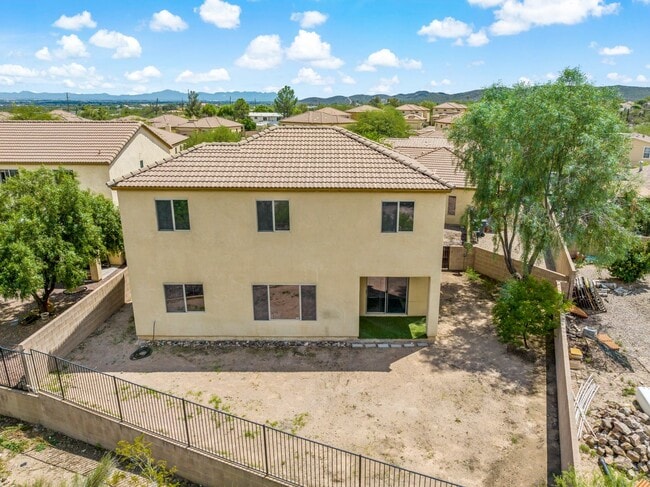 Building Photo - San Marcos