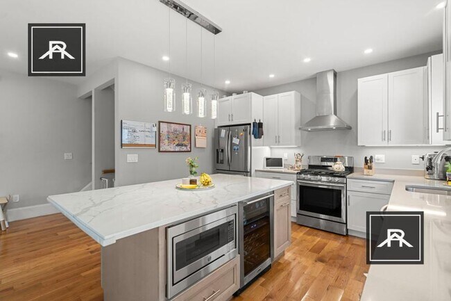 Building Photo - 6 bedroom in Brighton MA 02135
