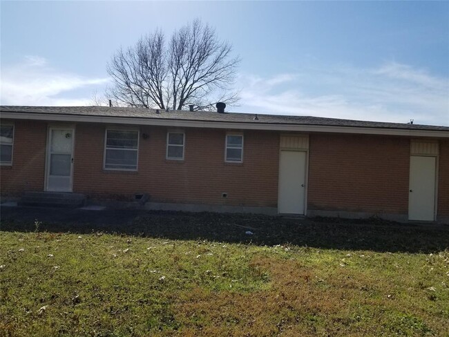 Building Photo - 2505 N Alexander St