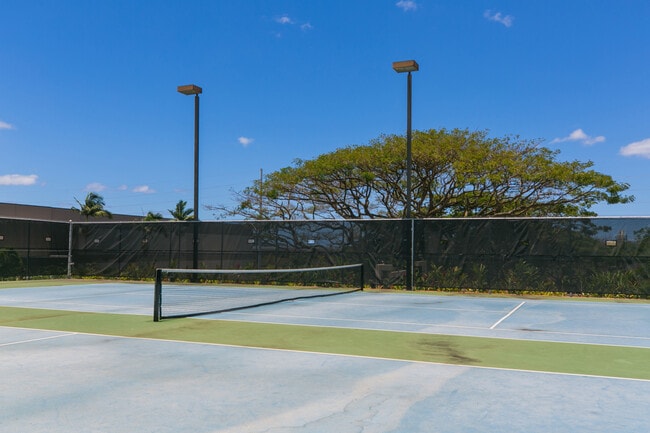 Building Photo - 1060 Kamehameha Hwy