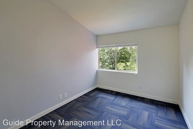 Building Photo - 9447 166th Ave NE