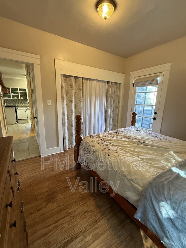 Building Photo - 416 Sycamore Ave