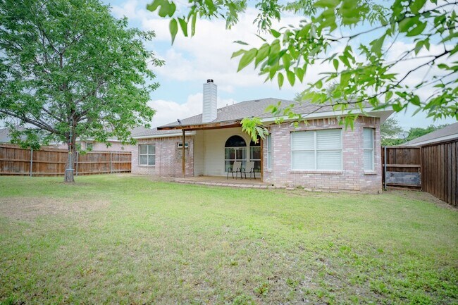 Building Photo - 1003 Morningside Dr