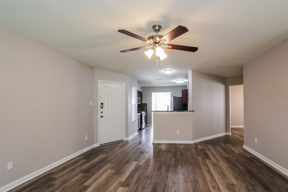 Building Photo - 9969 Kingfisher Dr