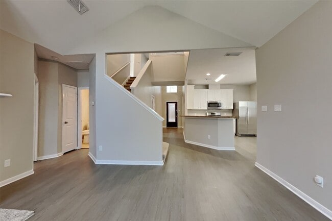 Building Photo - 21549 Duke Alexander Dr