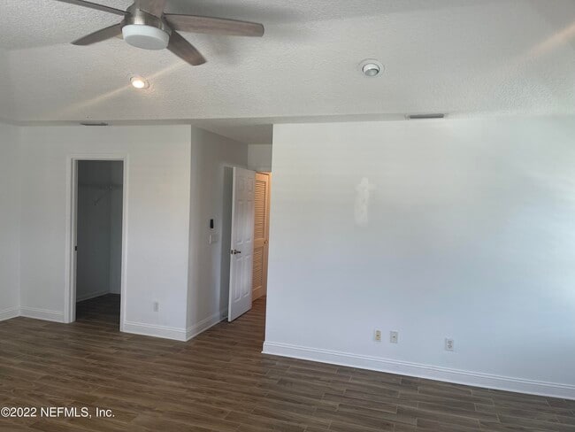 Building Photo - 4558 Reed Bark Ln