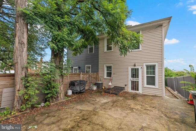 Building Photo - 1817 Marion Barry Ave SE