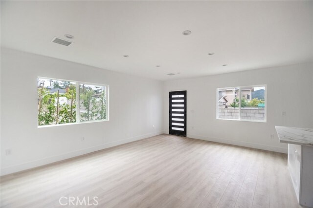 Building Photo - 10041 Leona St