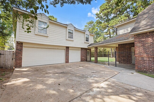 Building Photo - 13135 Finch Brook Dr