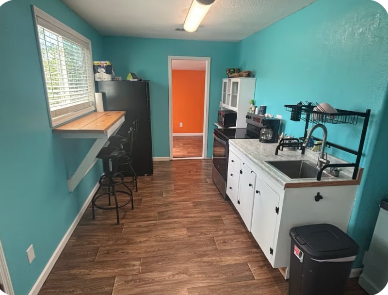 Building Photo - 4099 Shark St