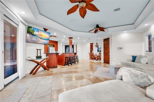 Building Photo - 7924 3rd Ave S