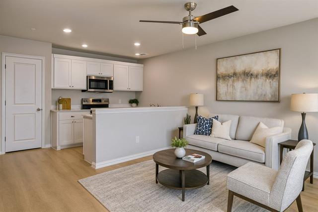 Building Photo - 308 Gray Wolf Cir