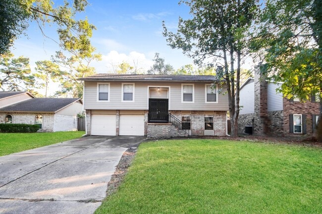 Primary Photo - 3214 Sycamore Springs Dr