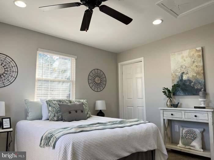 Master bedroom #1 - 7741 Edgewood Ave
