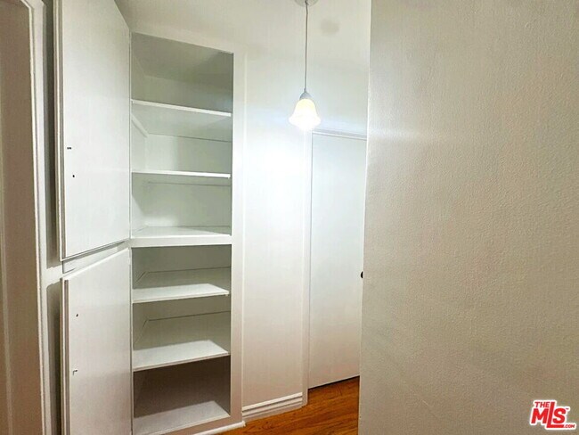 Building Photo - 110 S Rampart Blvd