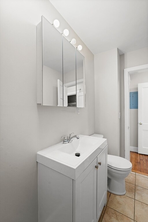 Building Photo - 40 Ripley Rd