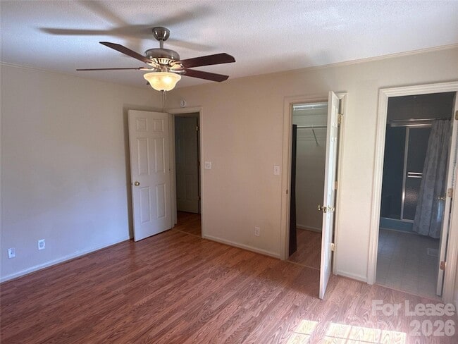 Building Photo - 1131 Kendrick Rd