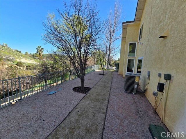 Building Photo - 7169 Castle Peak Dr