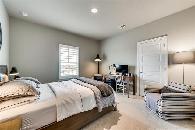 Building Photo - 3828 Killian Ct