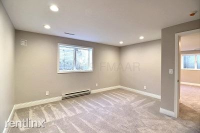 Building Photo - 4225 Timberline Dr S