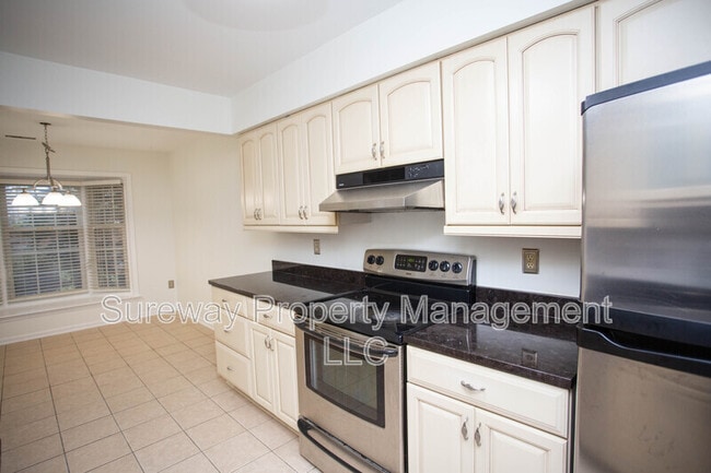 Building Photo - 3 Majestic Way