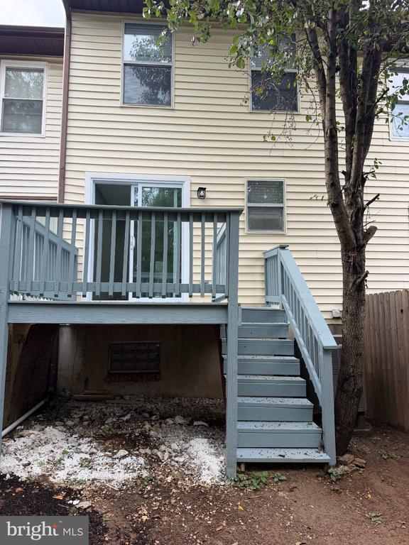 Building Photo - 639 Glynock Pl