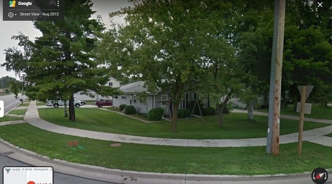 Building Photo - 1150 Cardinal Ln