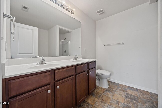 Building Photo - 239 Battery Way