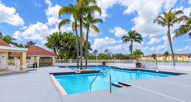 Building Photo - 731 Vista Isles Dr